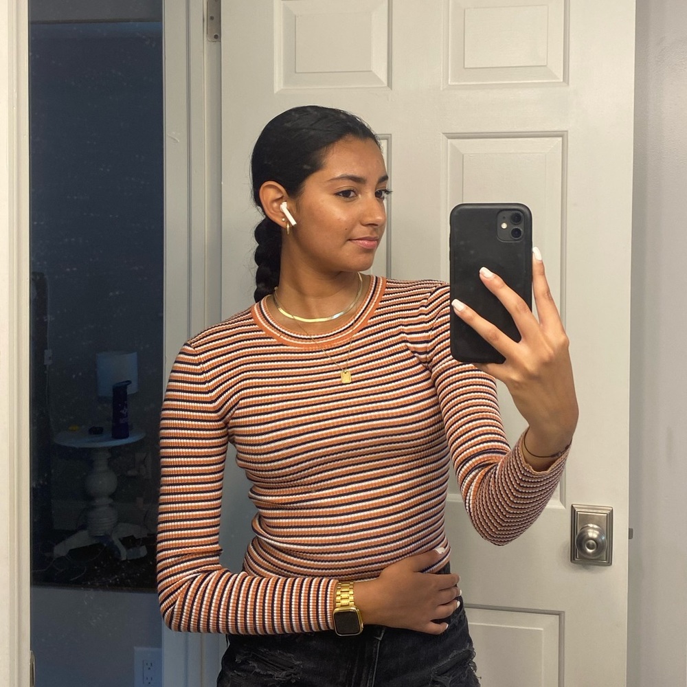 Women's Long Sleeve Sweater